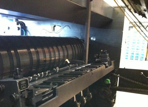 贞亨利将增加企业服务贸易的比重