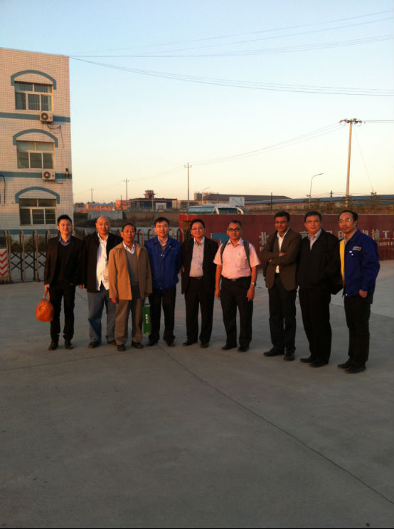 印尼BMJ公司来京验收单凹机